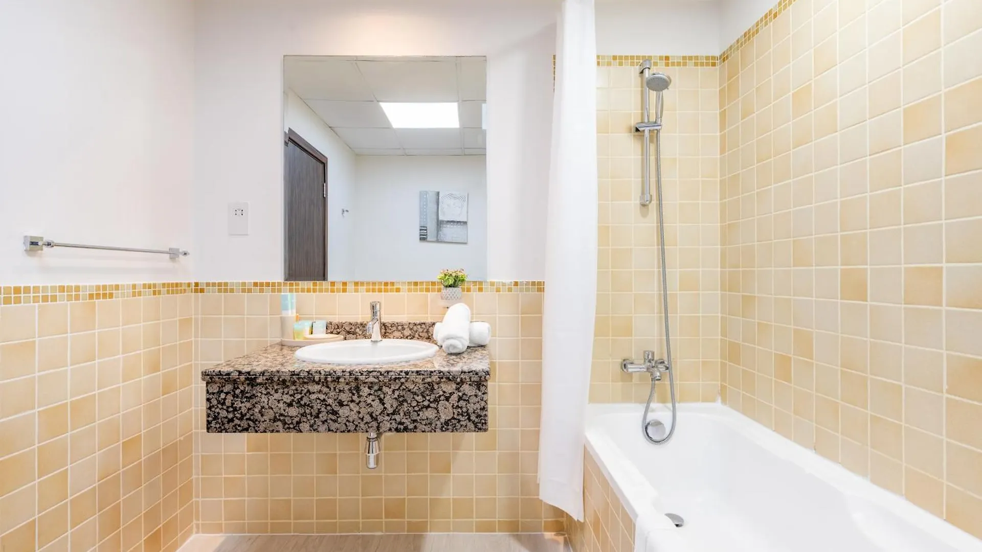 Shams 1 Vireo Apartment Dubai